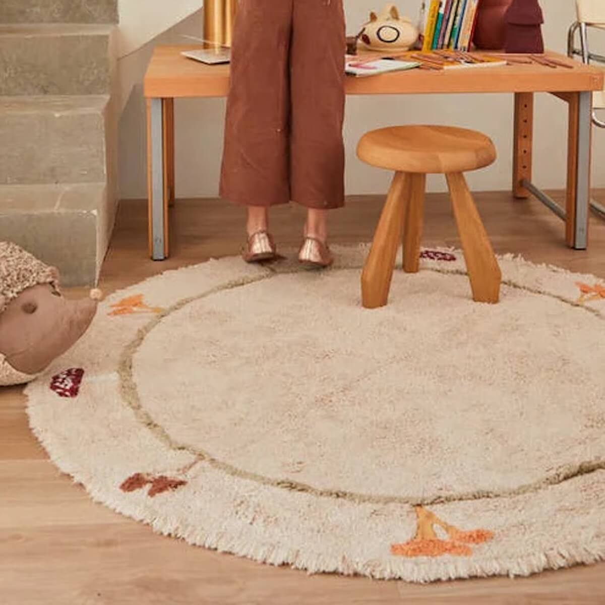 Tapis round 140cm CHANTERELLE Lorena Canals Natural Olive Honey Ivory Burgundy Toffee