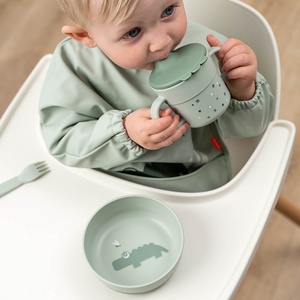 Tasse d'apprentissage FOODIE Done by Deer vert