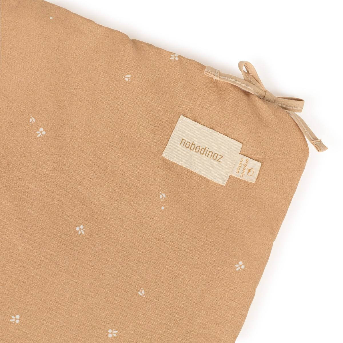 Tour de lit NEST STORIES Nobodinoz blush little cherries