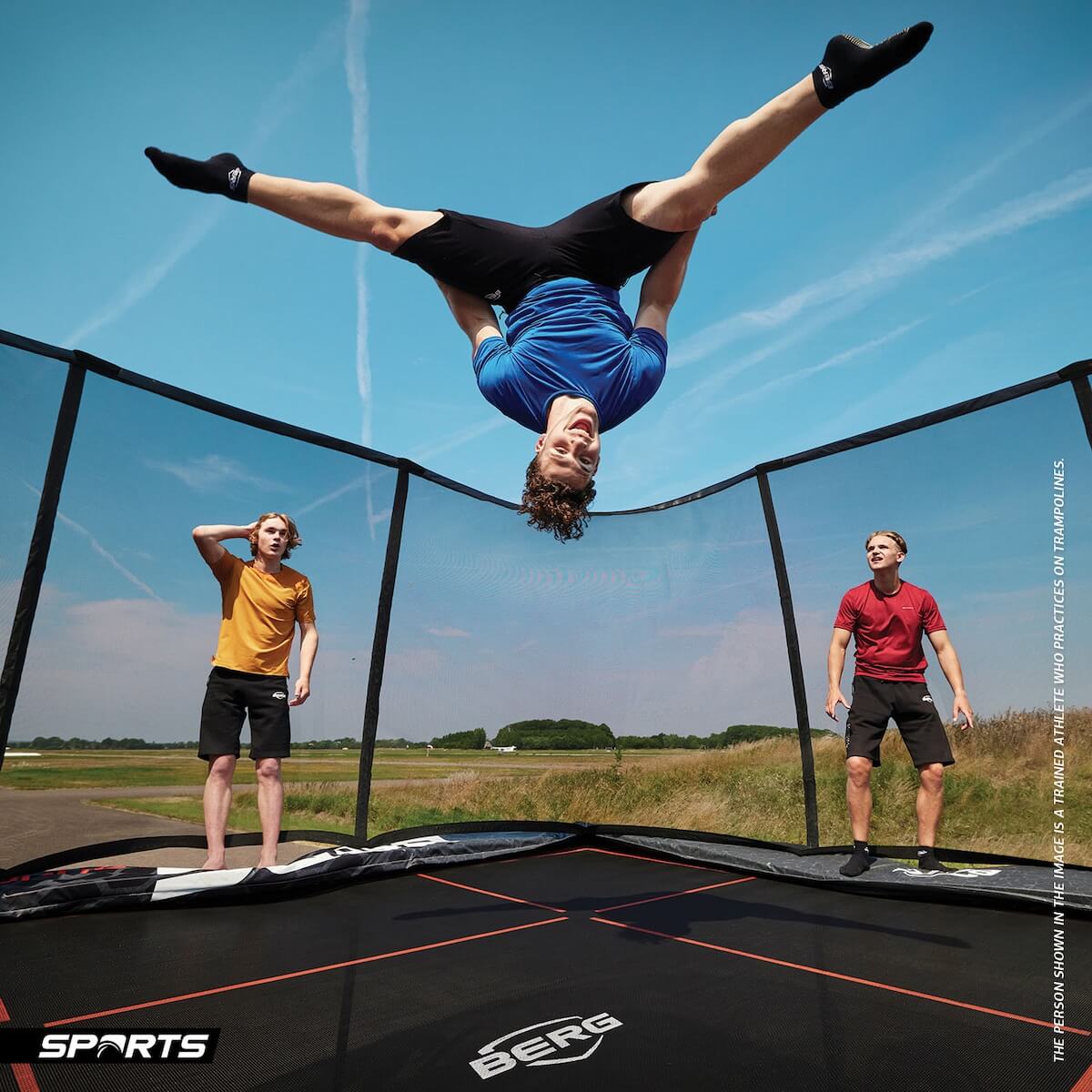 Trampoline 500cm FlatGround ULTIM PRO BOUNCER + Safety Net DLX XL Berg