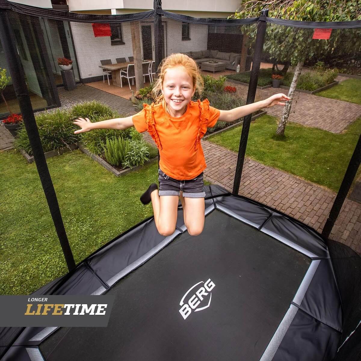 Trampoline Regular 280cm FAVORIT ULTIM + Safety Net Comfort Berg Black