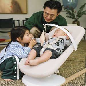 Transat bébé YOGA Stokke light sand