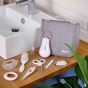 Trousse de toilette NOMADE 9 Beaba old pink