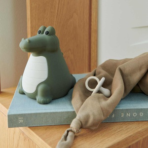 Veilleuse crocodile WINSTON Liewood hunter green