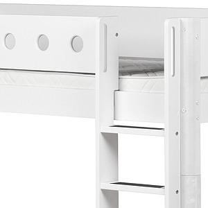 WHITE by Flexa Lit Classic mi-hauteur en MDF 90x200 cm avec échelle droite, toboggan, barrière de sécurité blanche et pieds blancs