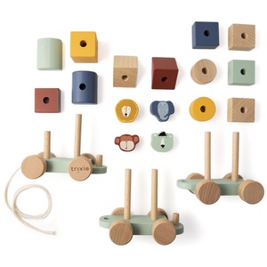 Wooden animal train Trixie