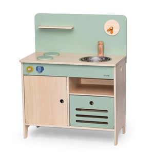 Wooden Kitchen Trixie